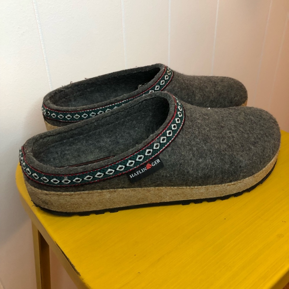 Haflinger Pure Wool Gray Slip-On Clogs with Decorative Trim Size 42 USA Size 11